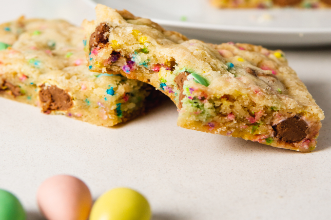 Easter Egg Blondies